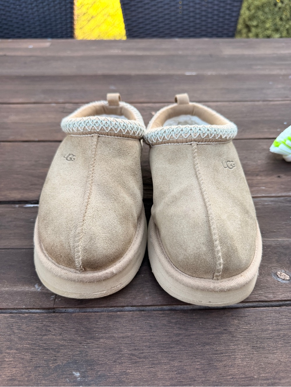 UGG Kids Slip-On Suede Clog in Chestnut (youth 5/women’s 7)